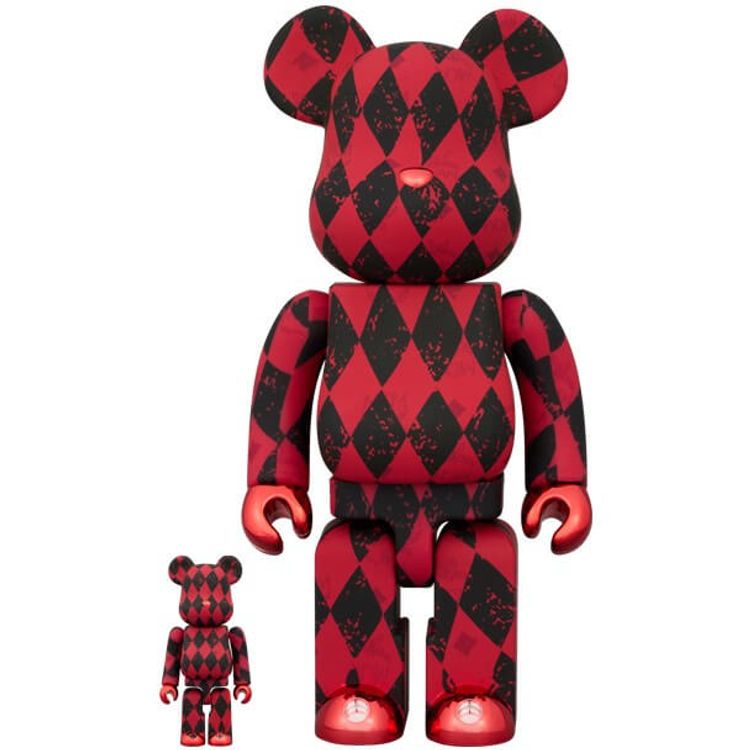 100% + 400% Harley Quinn x MCM Bearbrick by DC Comics
