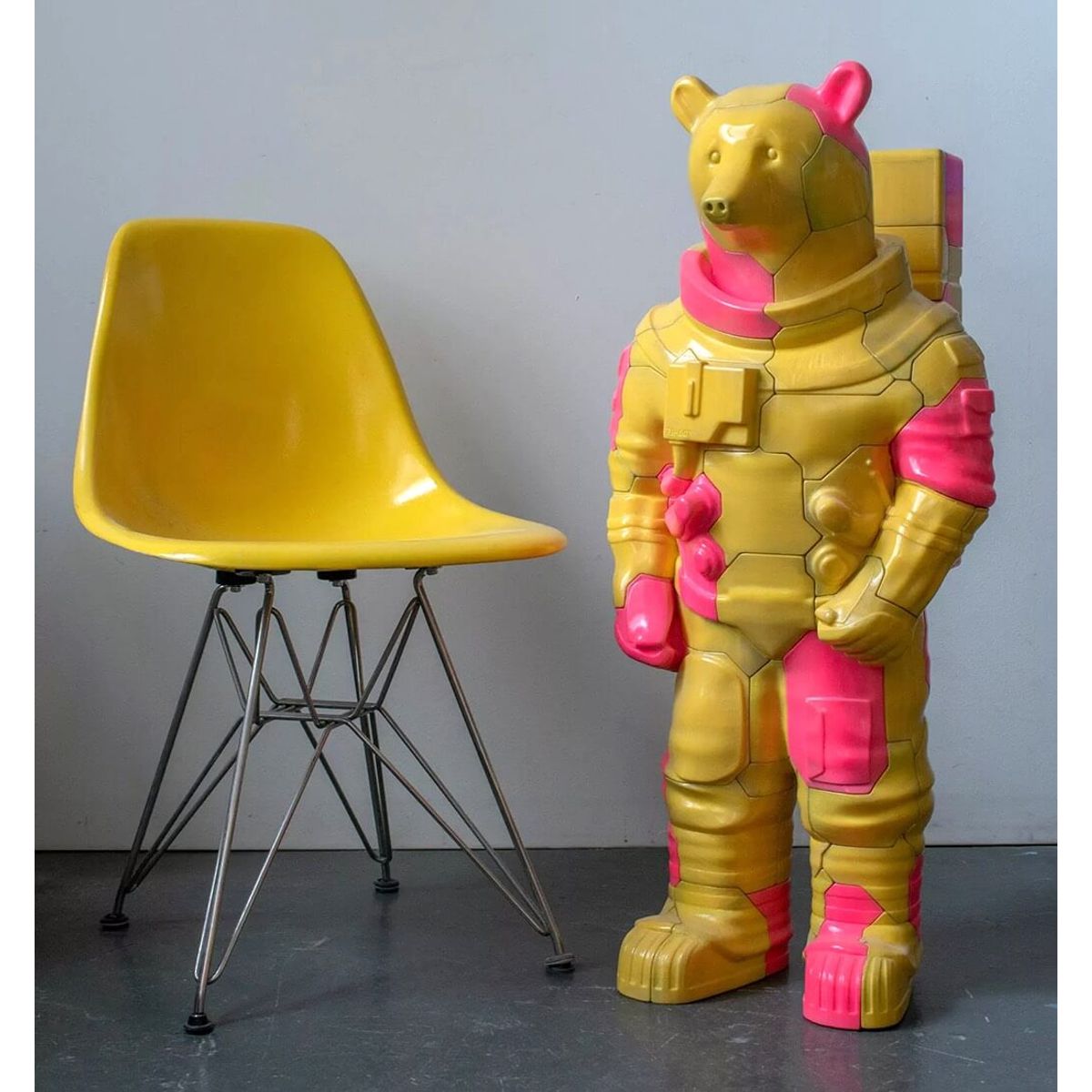 36" Dazzle Bear Traveler