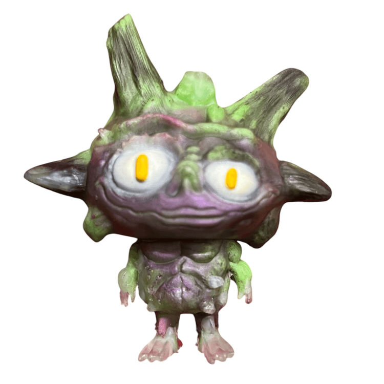 Kaiju Larvae 44/45 by Frenetic Toys