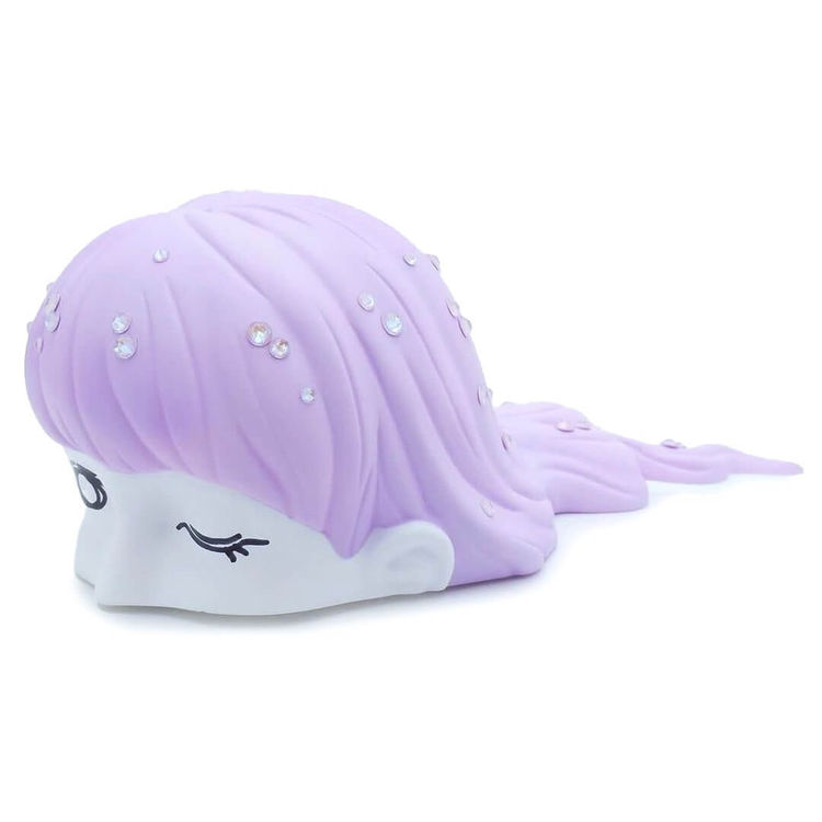 A Soaking Girl Gypsum by Ayaka Hama