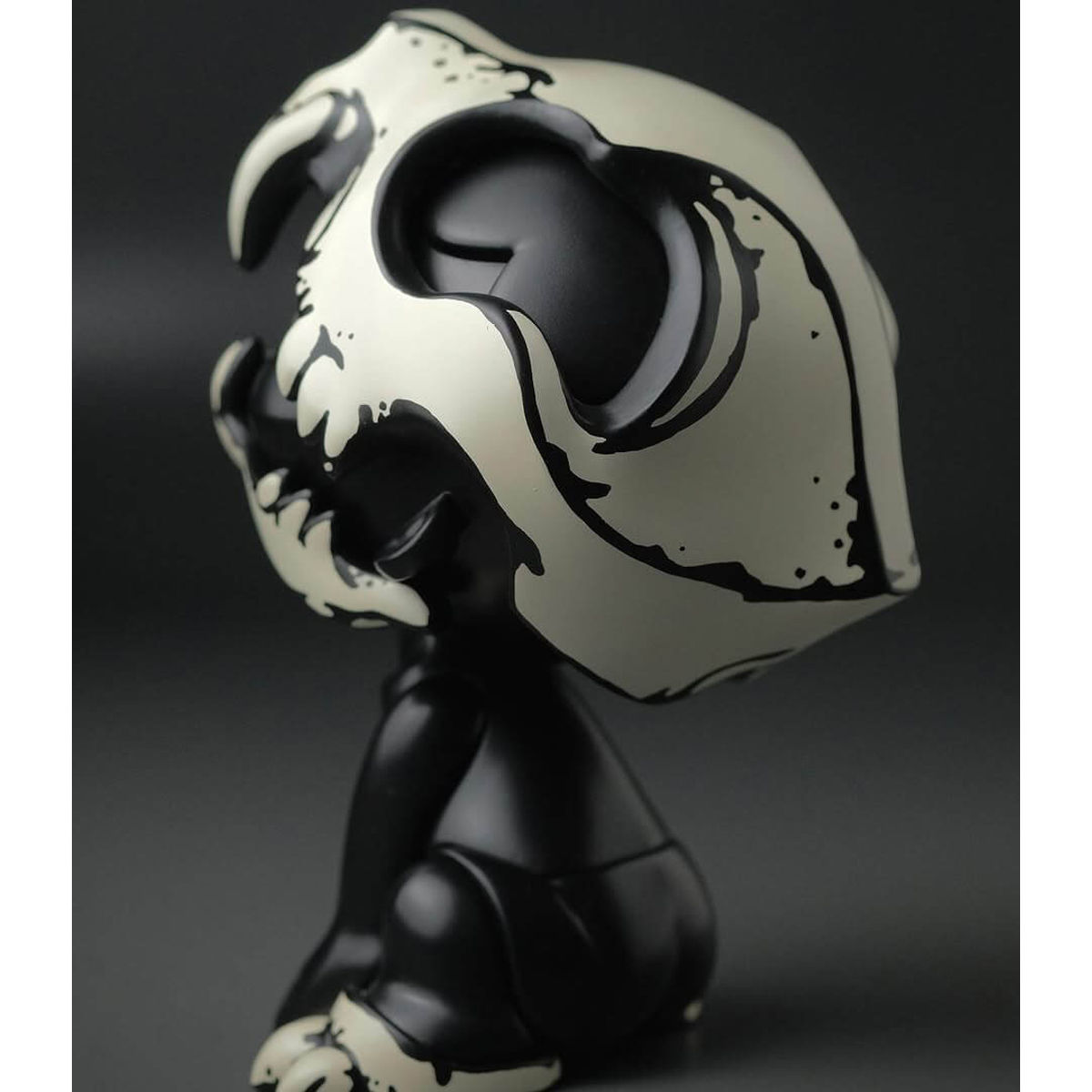 Alpha Howling Chibi Bone