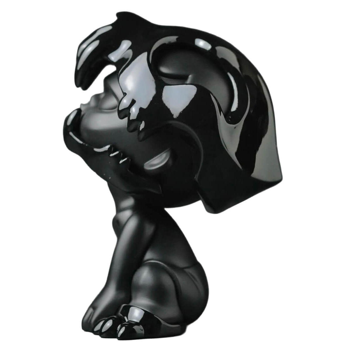 Alpha Howling Black on Black