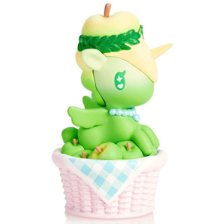 Appletina Unicorno (chaser) by Tokidoki (Simone Legno)
