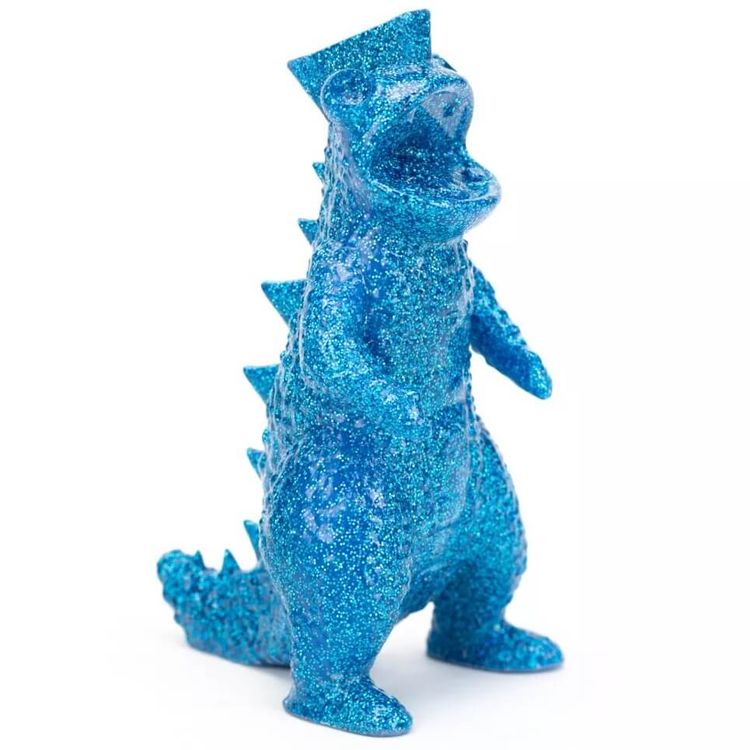 B – ROLLIEZILLA (Dark Sparkle) by Retrozone_neon (Jesse Hensley)