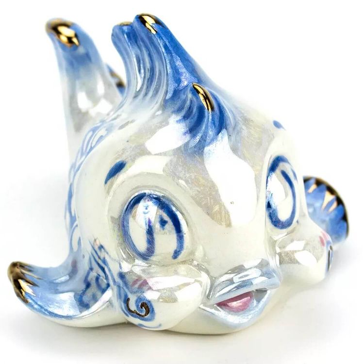 B – Windfish by Lovecats Collectibles