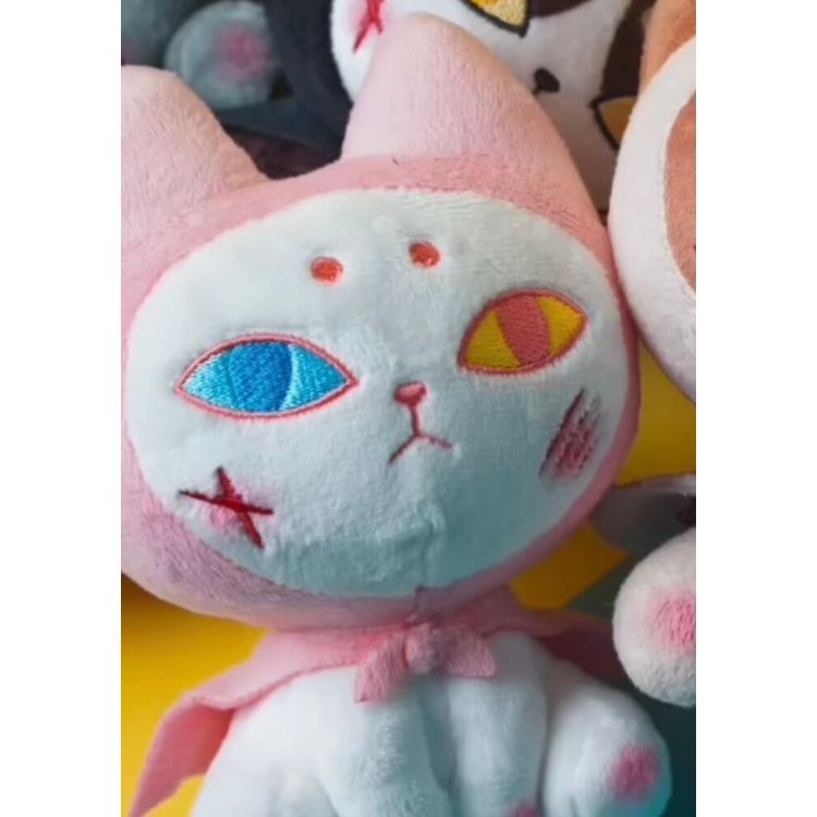 Bad Meaw Catty Fluffy White (Face 2) by Blackhood (Mueanfun Sapanake)