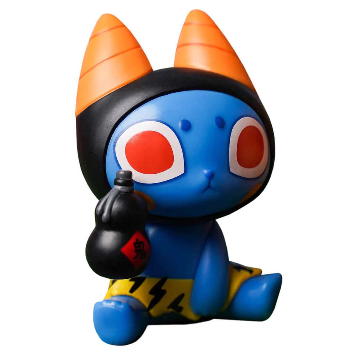 Bad Meaw Oni-Niyan Blue (Sitting)