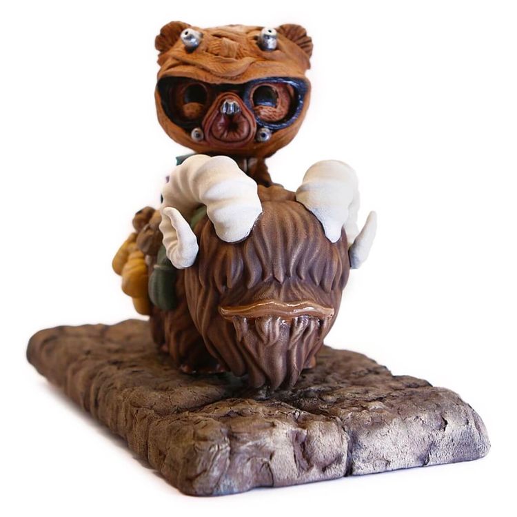 Bantha GeekWok by UME Toys (Richard Page)