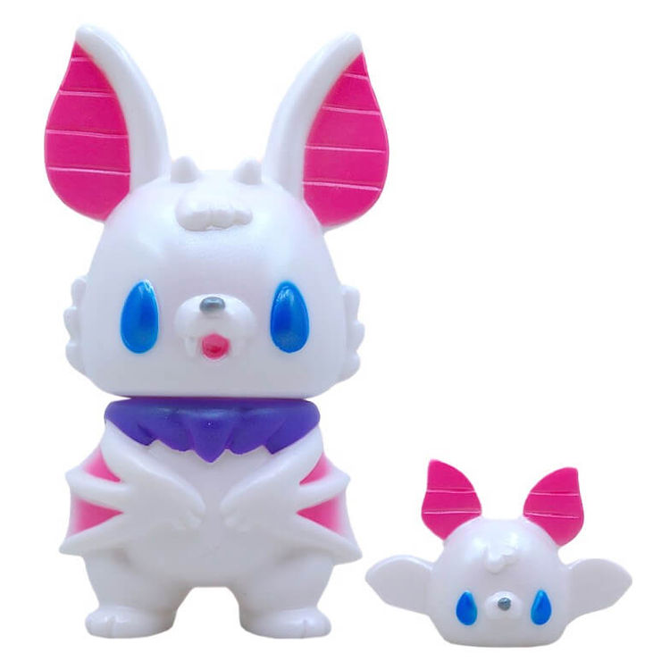 Bat Monster Pearl White by C-Toys (Konosuke Chishima)