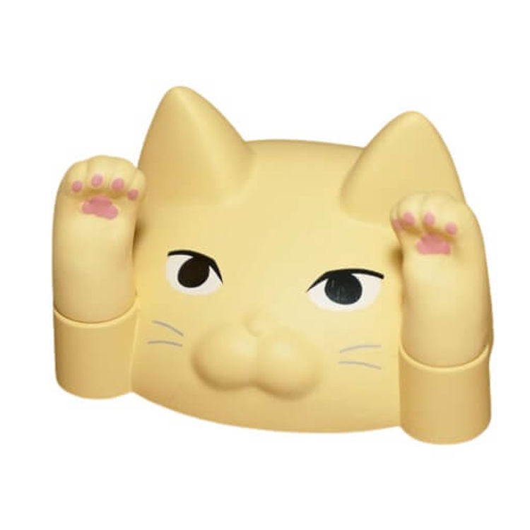 Beige Cat by Ahnitol
