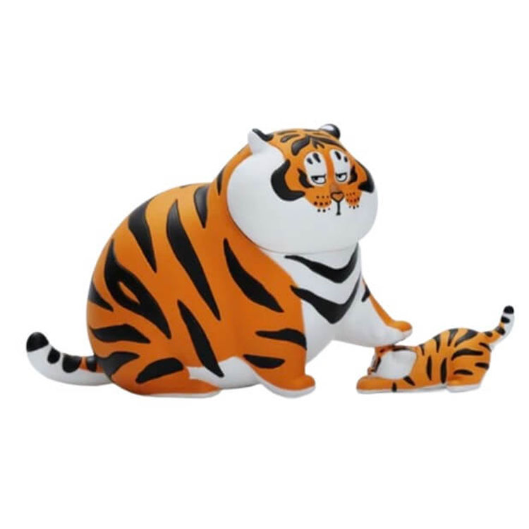 Being Tired with Baby Tiger by Bu2ma