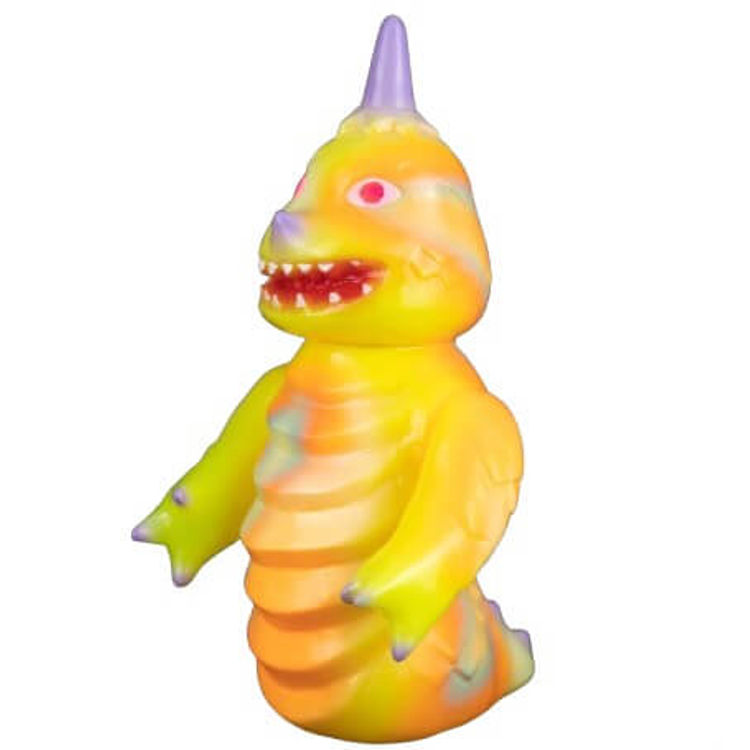 Big Wormrah – Yellow and Gold by Grumble Toy (Ainsley Sturko)