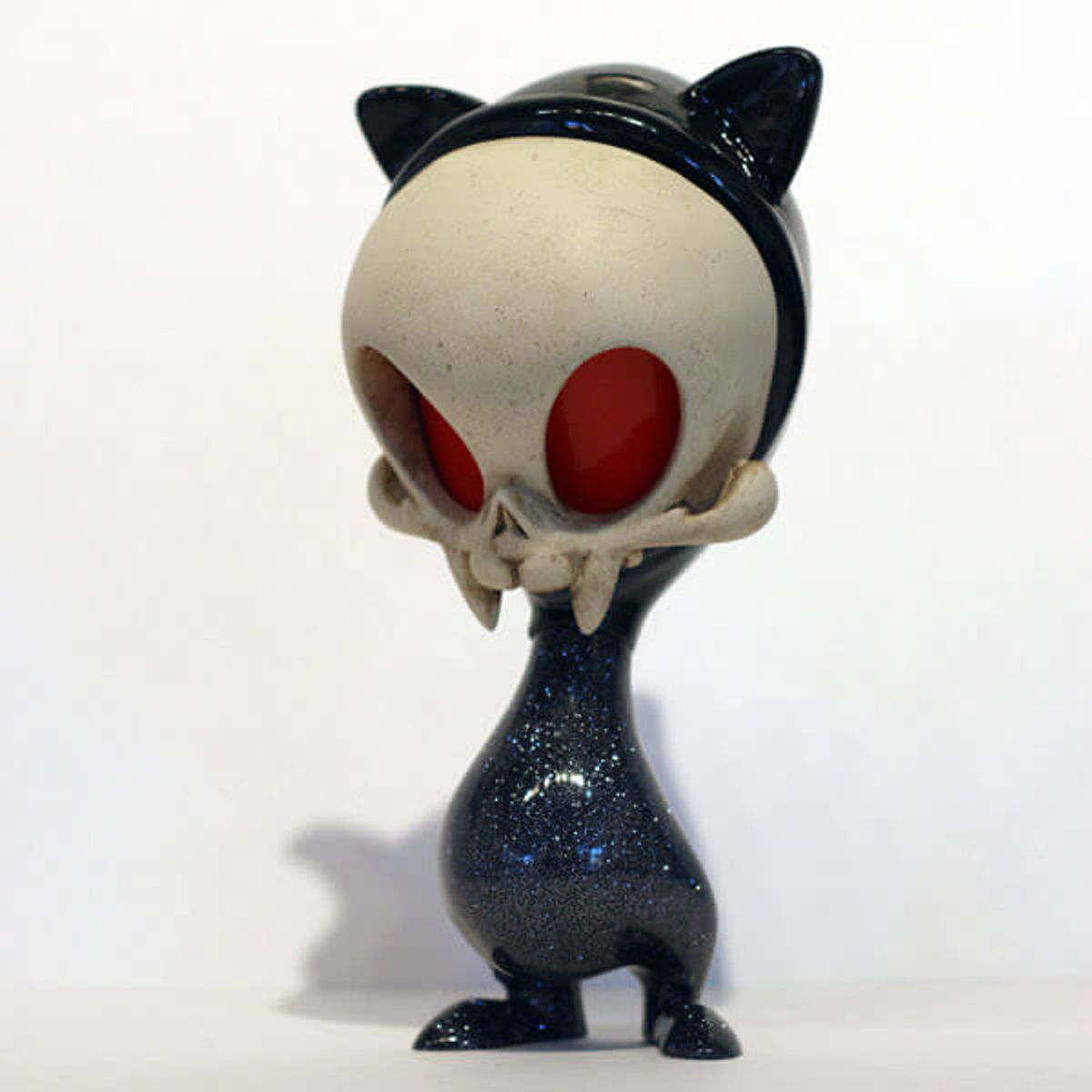 Black-Death Glitter Vamp Skelve