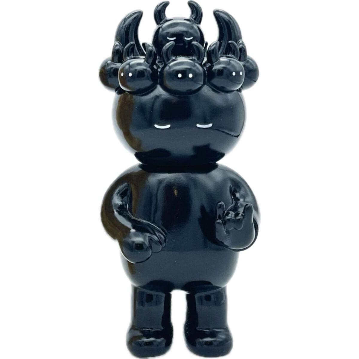 Black Imu Imu Uamou