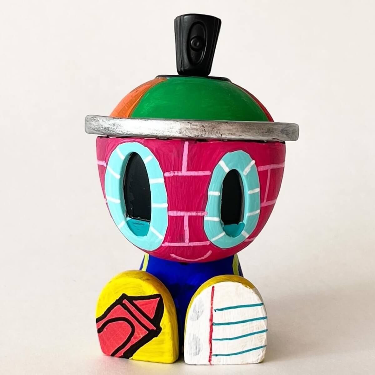 Blockhead Goes to School