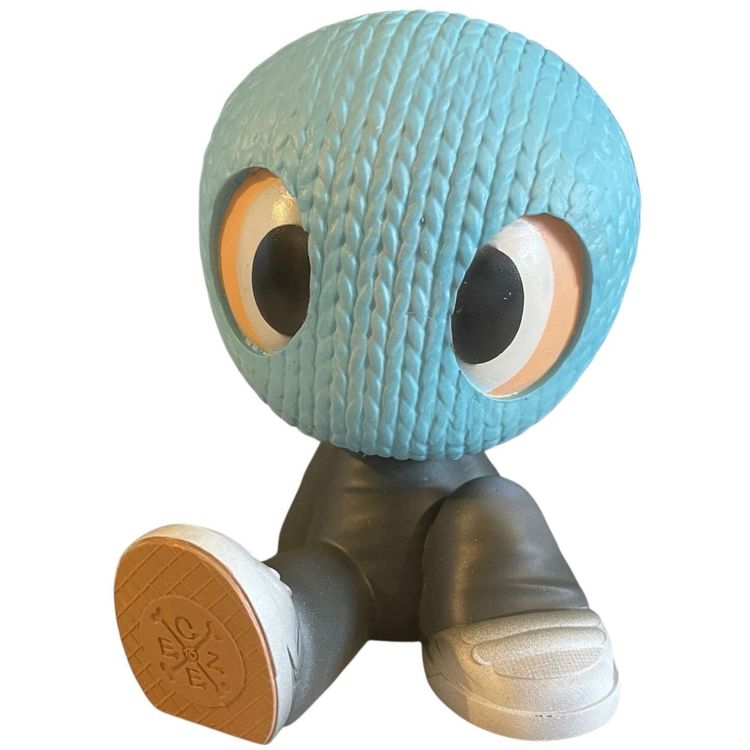 Blue Bobblehead by czee13