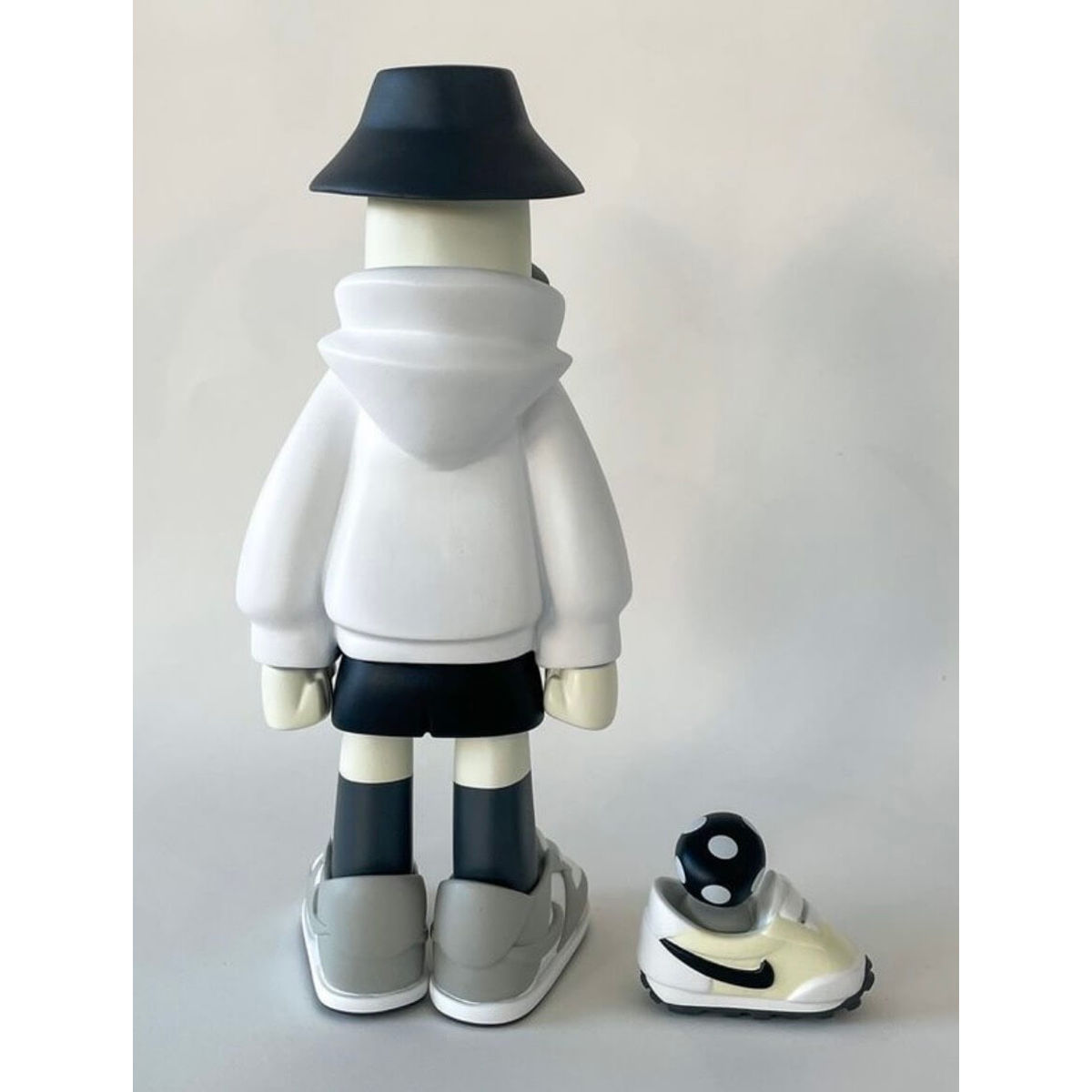 Boat & Mushroom Boy - Black