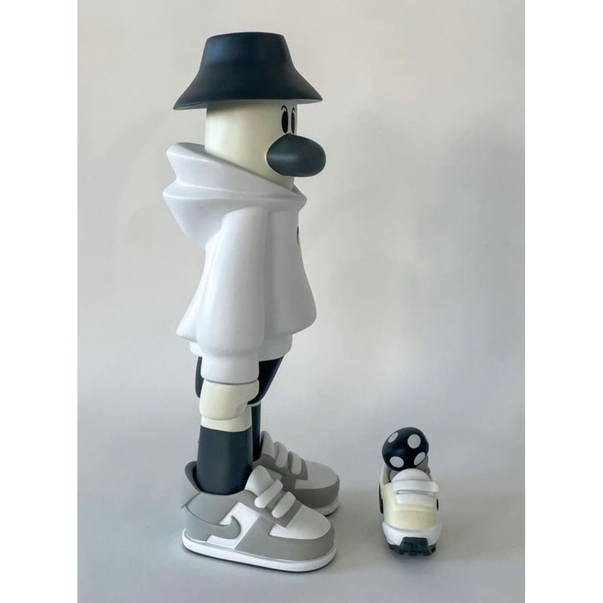 Boat & Mushroom Boy - Black