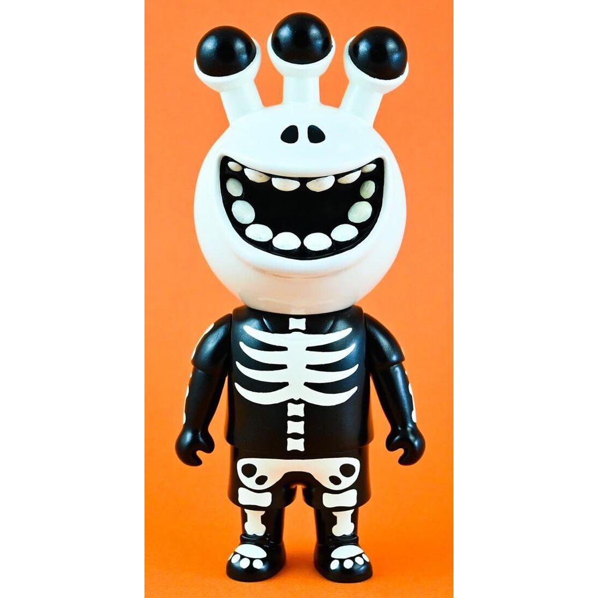 Bone to be Human Hosuke