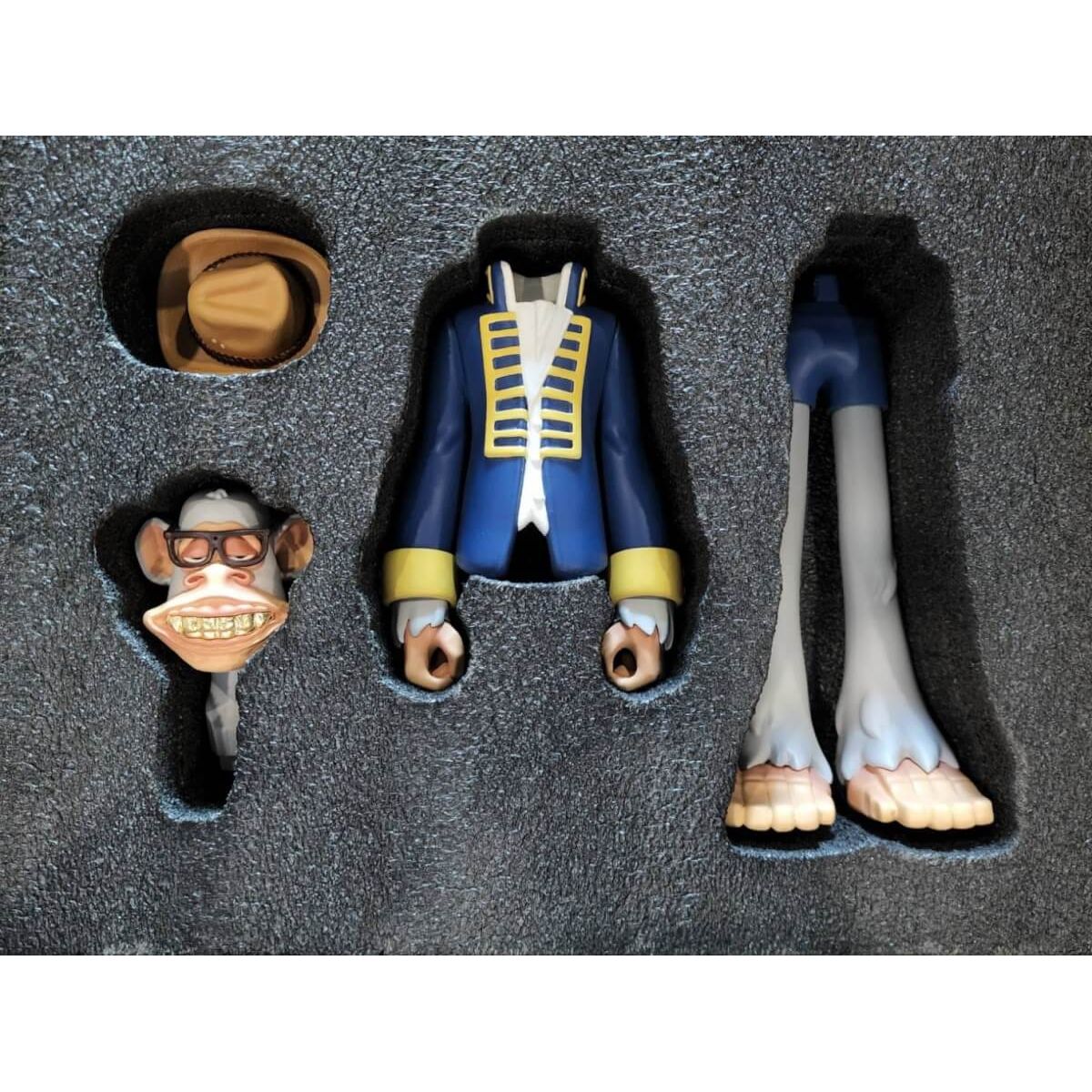 Bored Ape #7392 Colonel Gold Fang