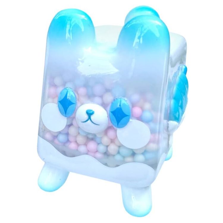 Box Bear Snow by Rato Kim