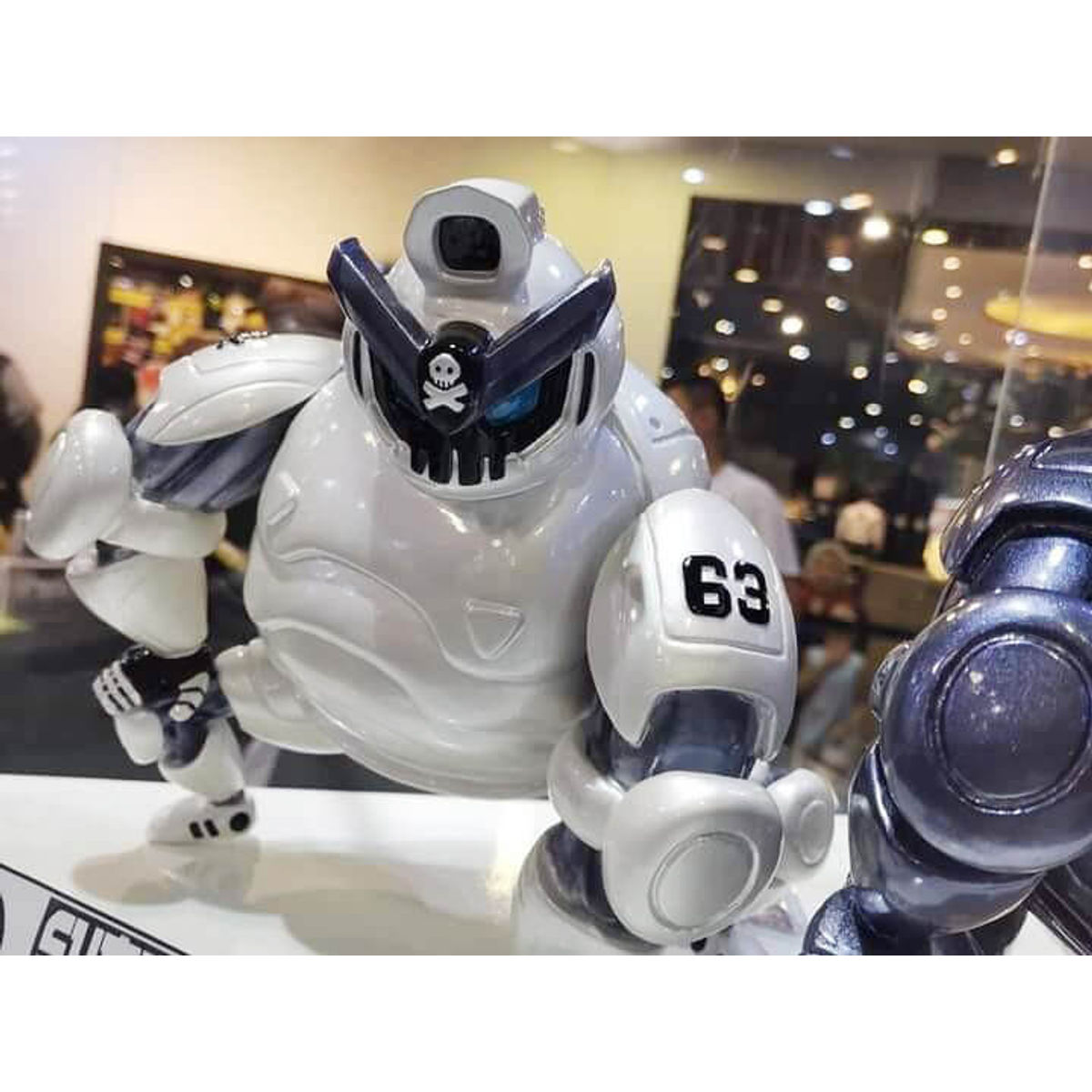 Bulletpunk SumoTeq White