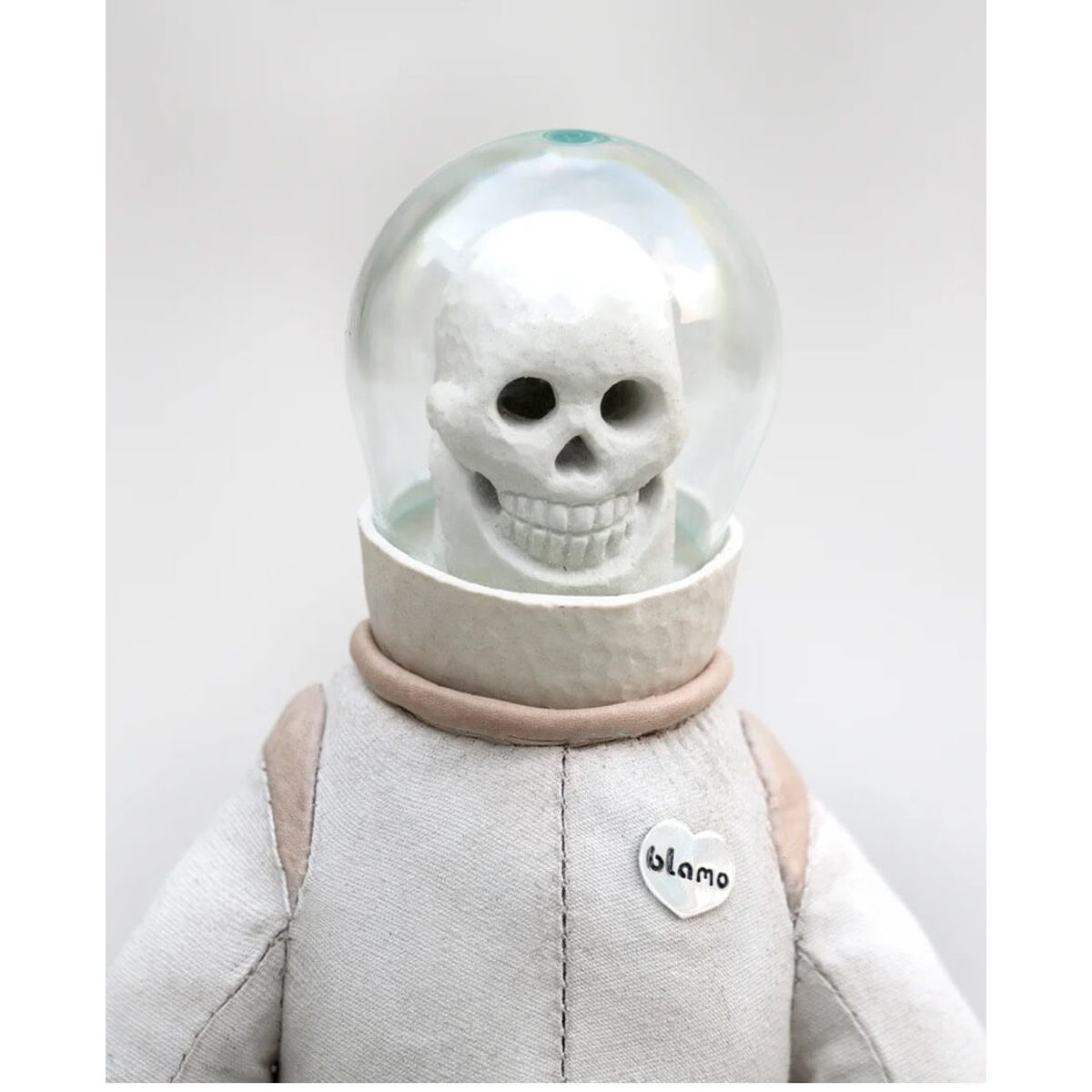 CERAMIC SKULLSTRONAUT