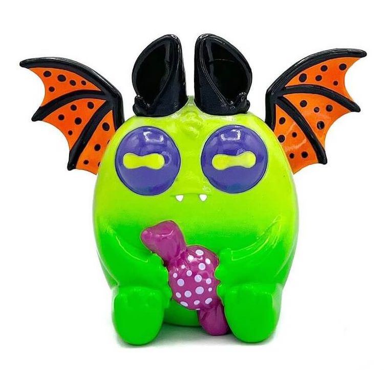 Candy Bat Atticus by Ghost Fox Toys