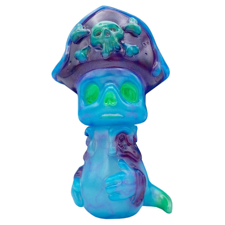 Captain Henry Vein GID by Jelly Roger