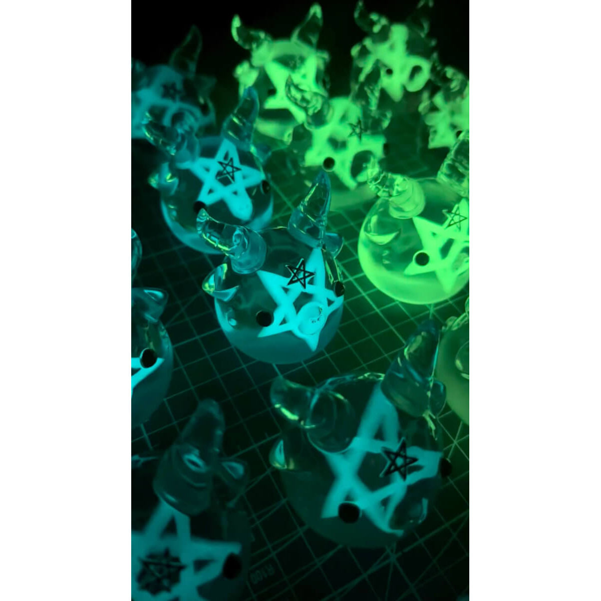 Clear Egg Bobbi GID Stars