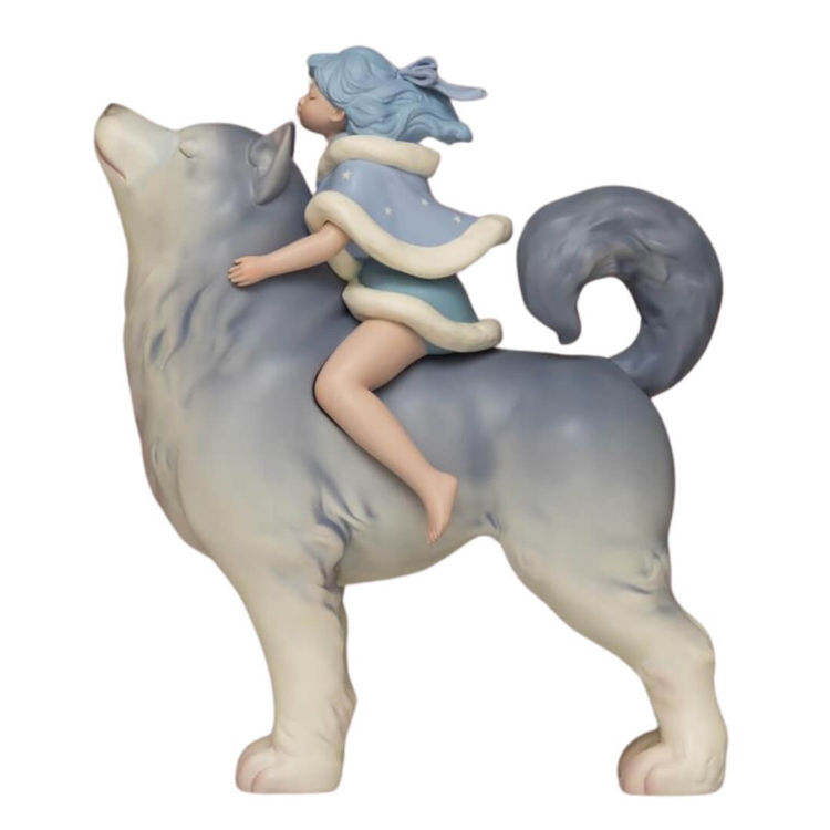 Cloud Chasing Dog - Small (Blue Gray) by Kemelife (Steven Jia)