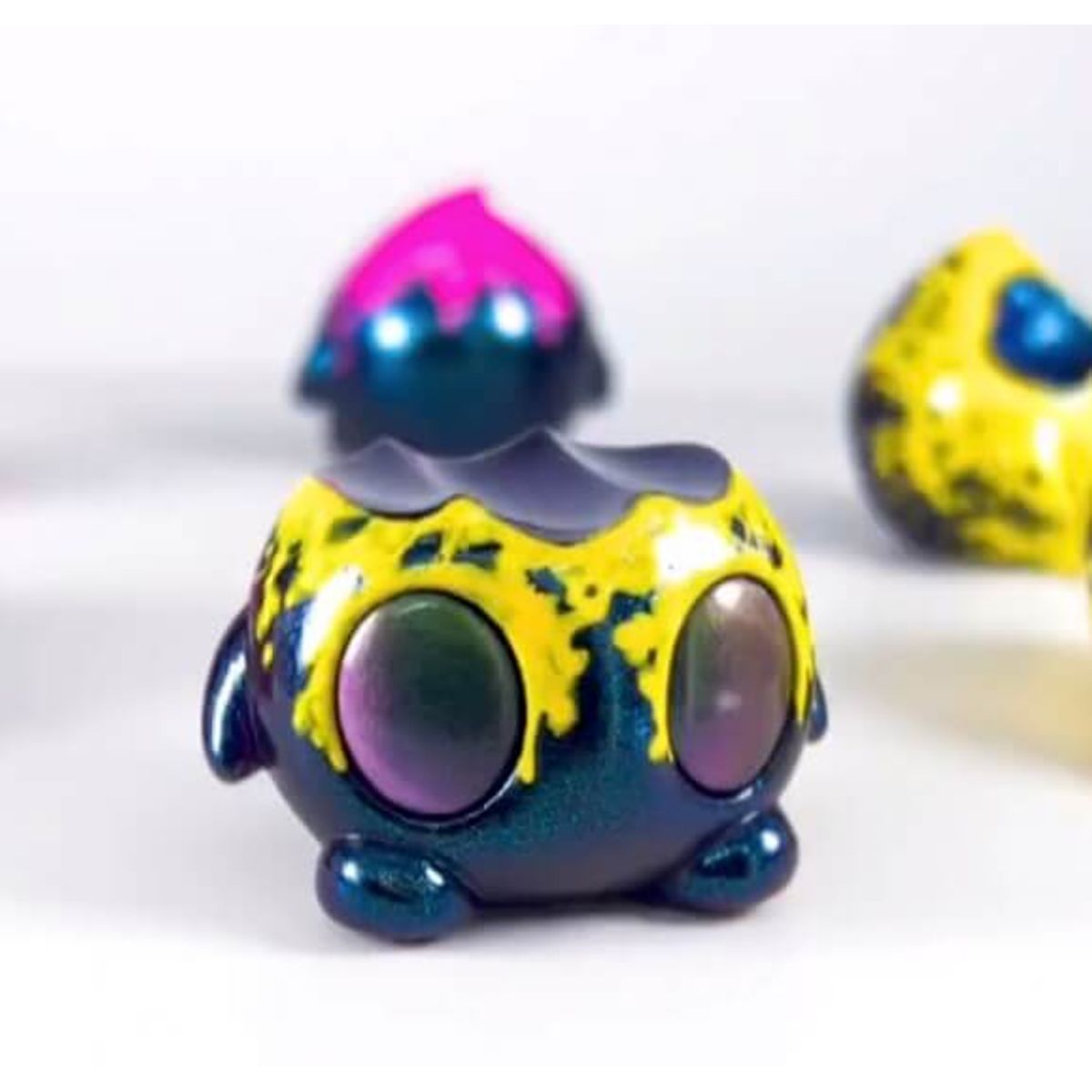Custom Cake Bites Yellow Blue