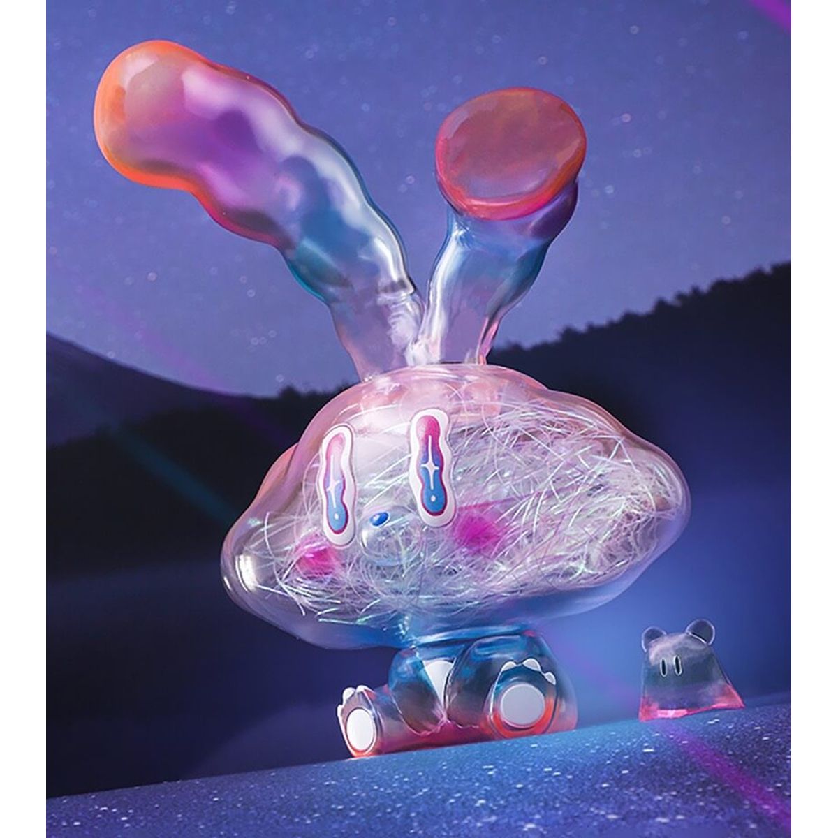 DILO + YOYO The Traveler in Dim Light