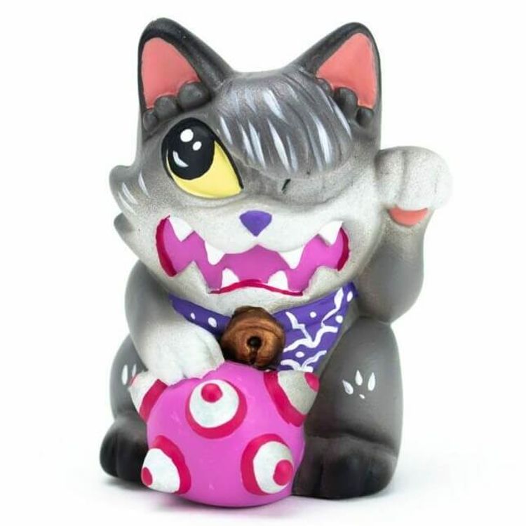 Dark Bangs Maneki Wananeko by Stickup Monsters (Javier Jiménez)