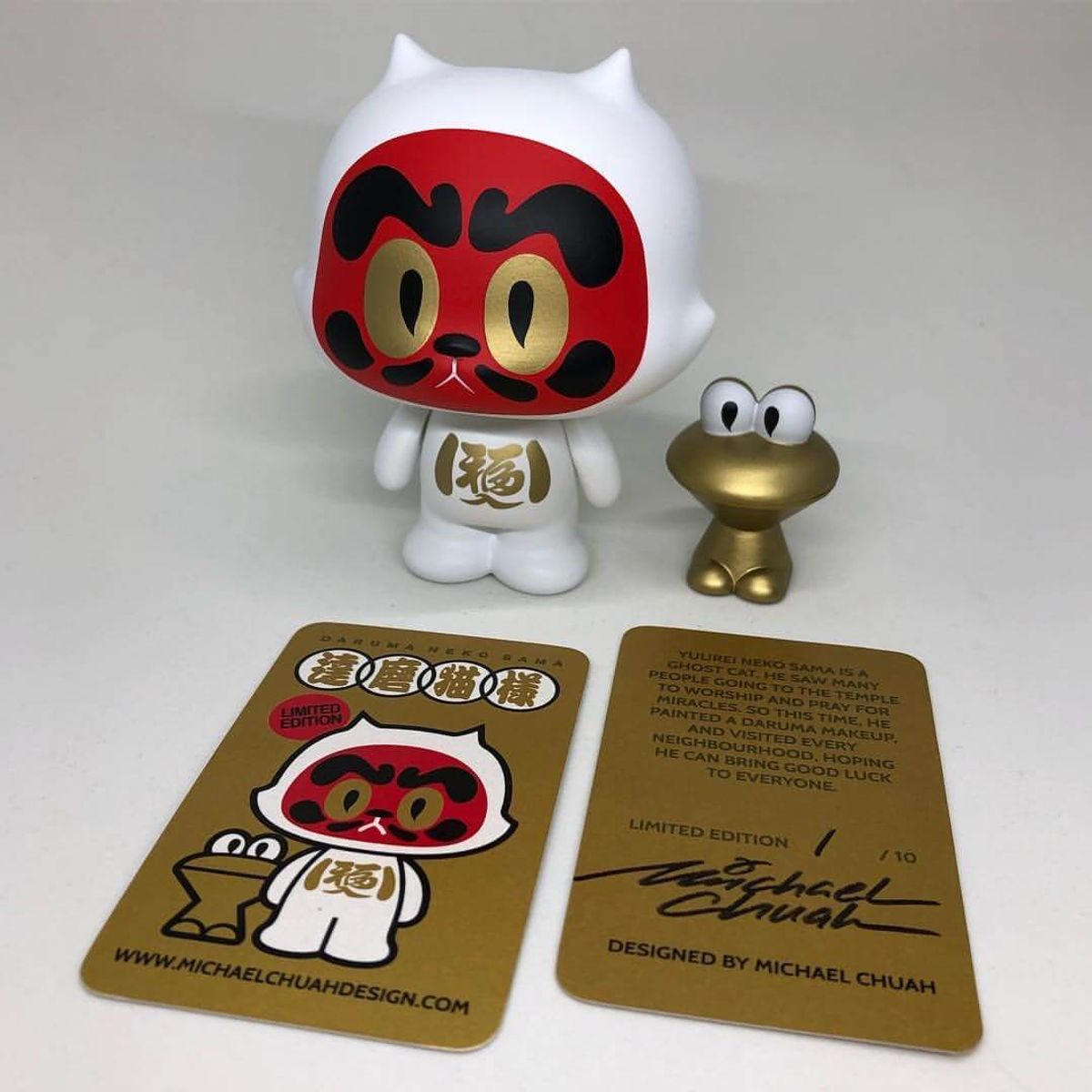Daruma Neko Sama White