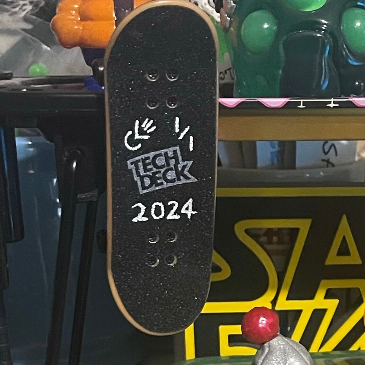 Dead Lucky Tech Deck