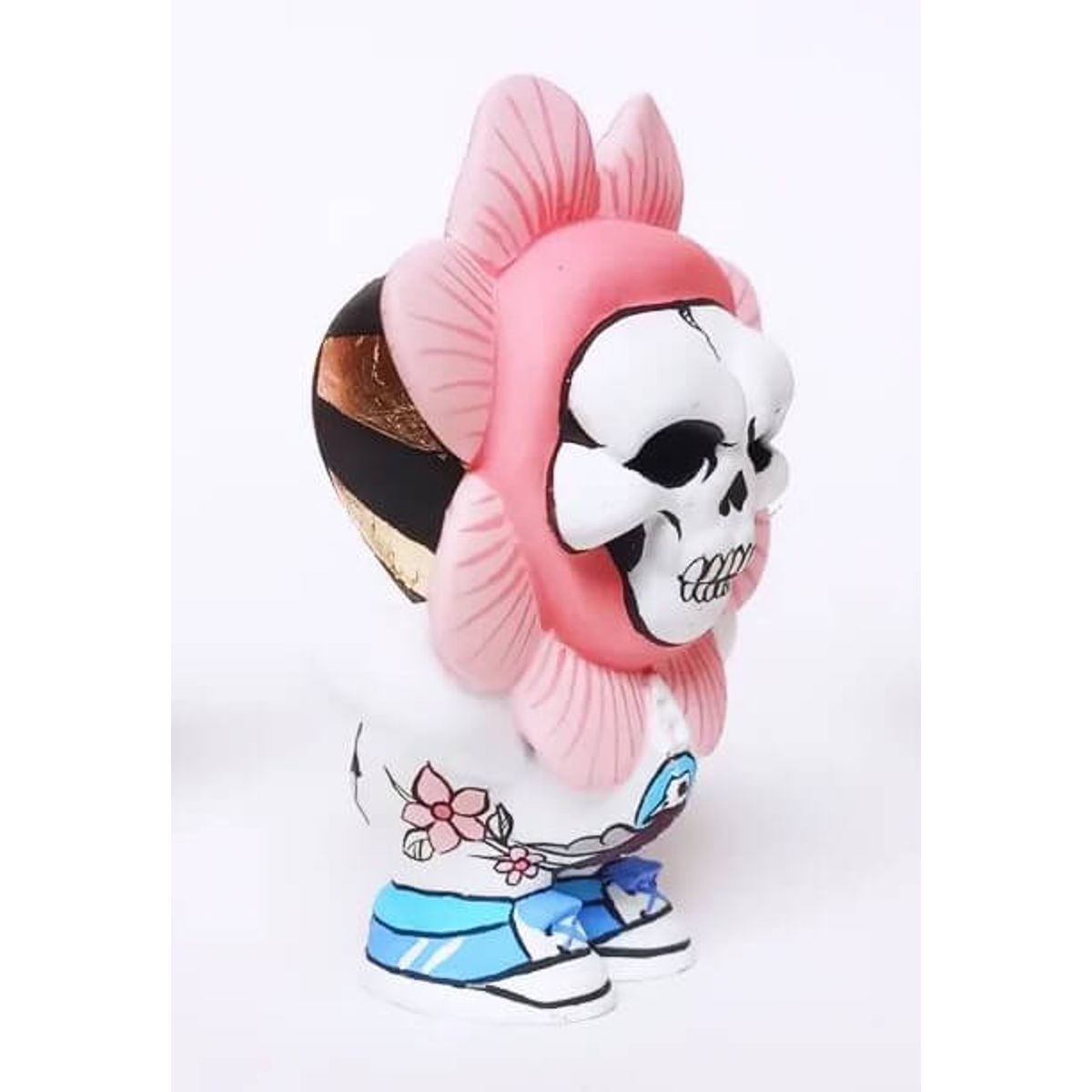 Dead Petal Invasion of Crows Pink