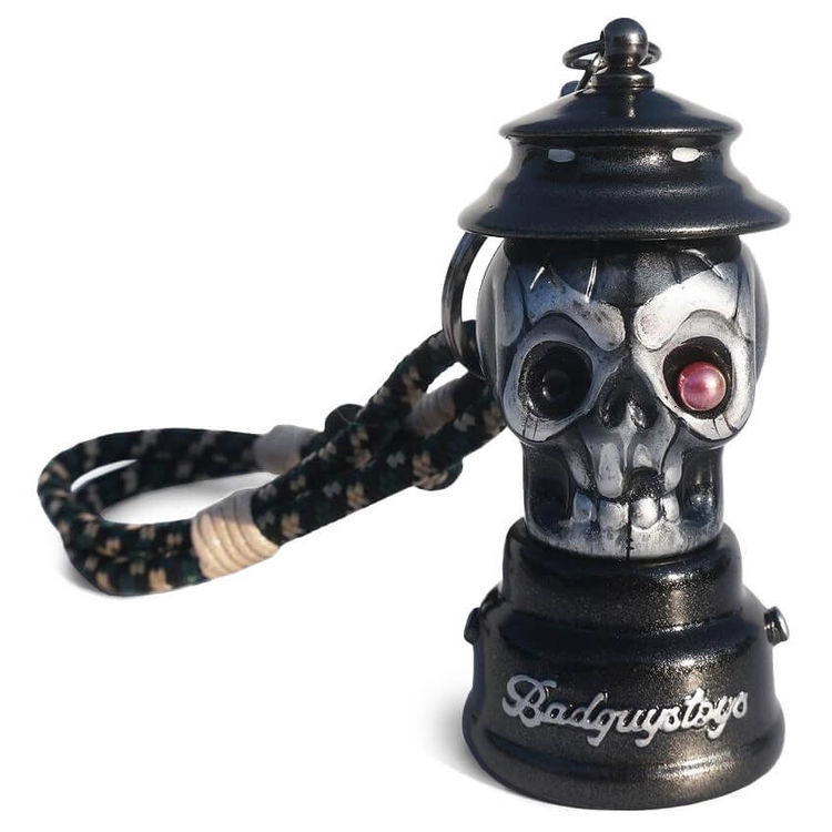 Devouring Dream Lamp (Black) by Kean