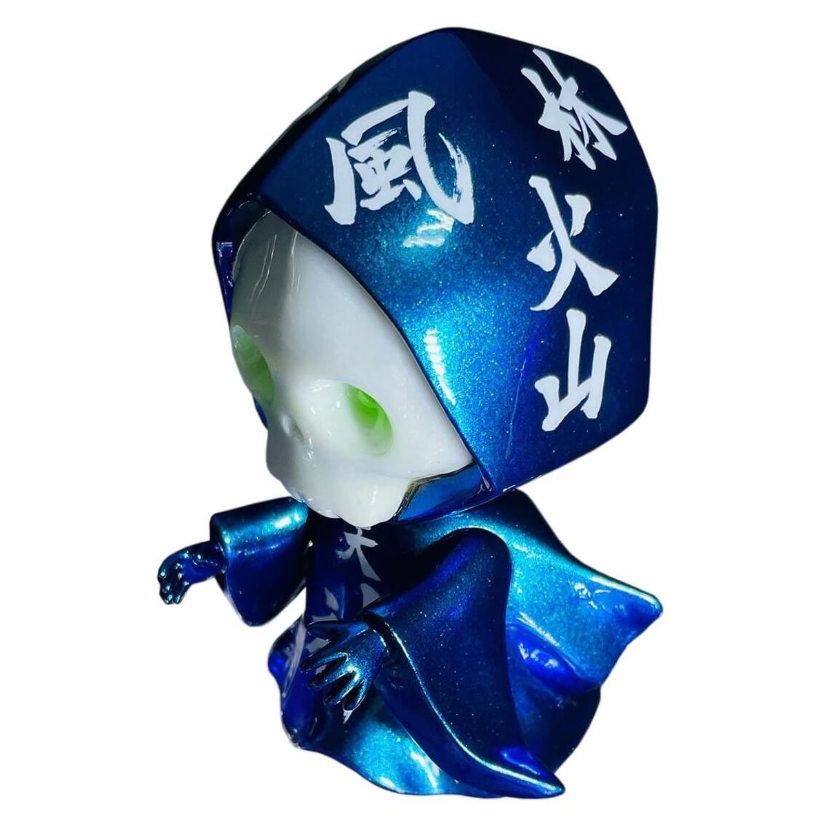 Dokro Tenjin White Text