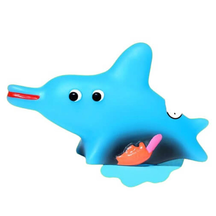 Dolphin by LeeeeeeToy