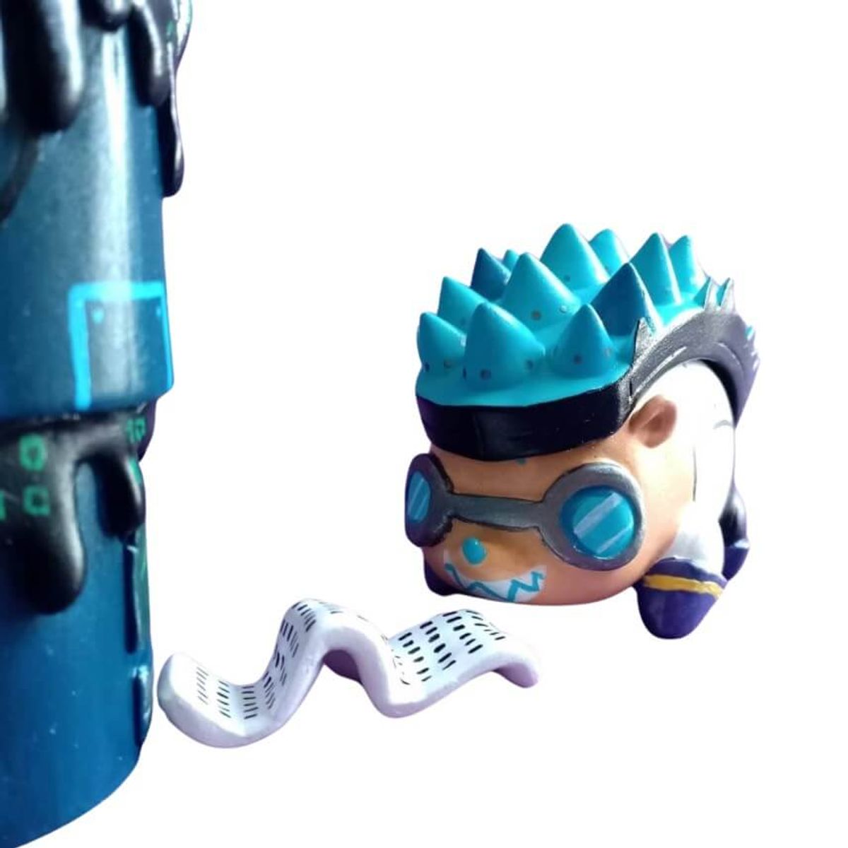 Dr. Mentu & Roller Bot