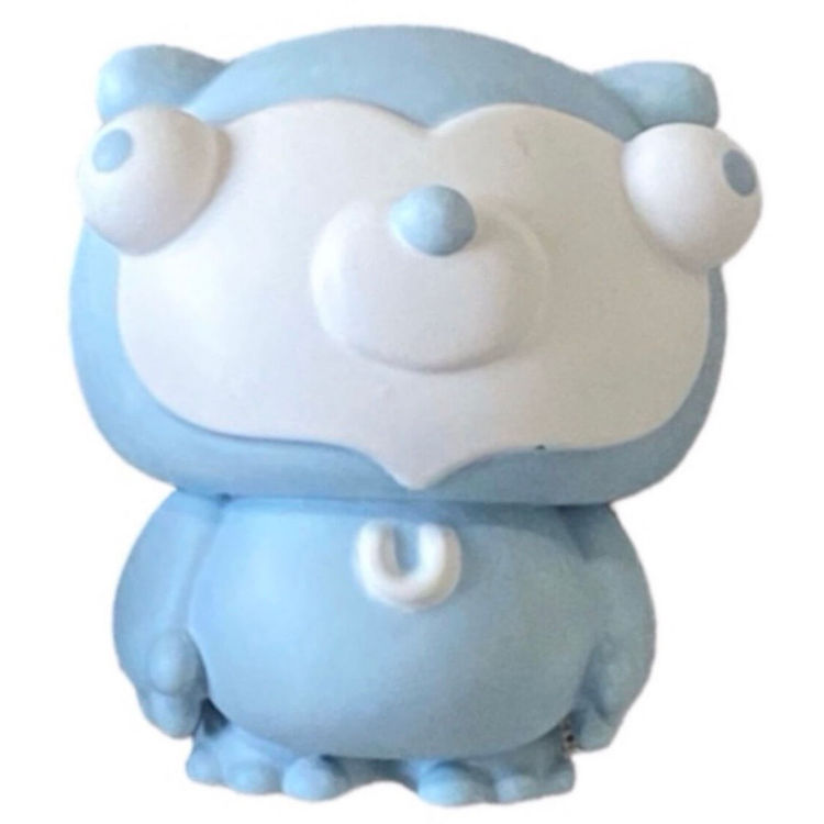 Dudu (Pastel Blue & White) by Drawdelow