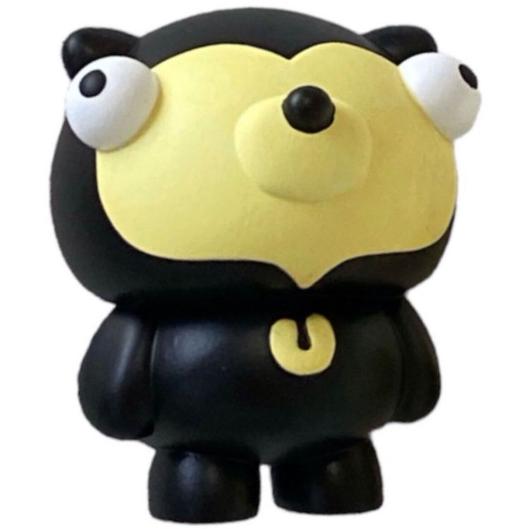 Dudu (Pastel Yellow & Black) by Drawdelow