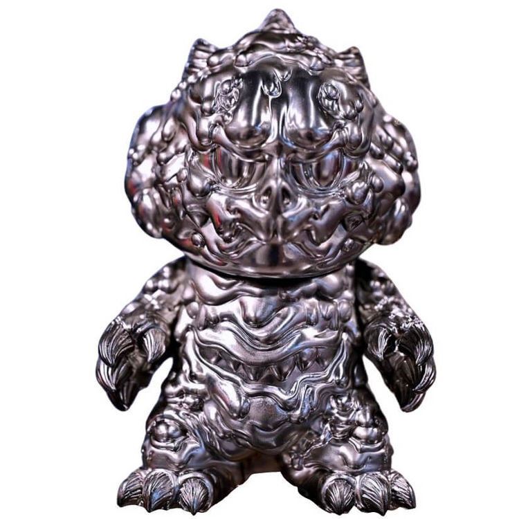 ELON- Mirror Chrome by Sapien Toy Studio
