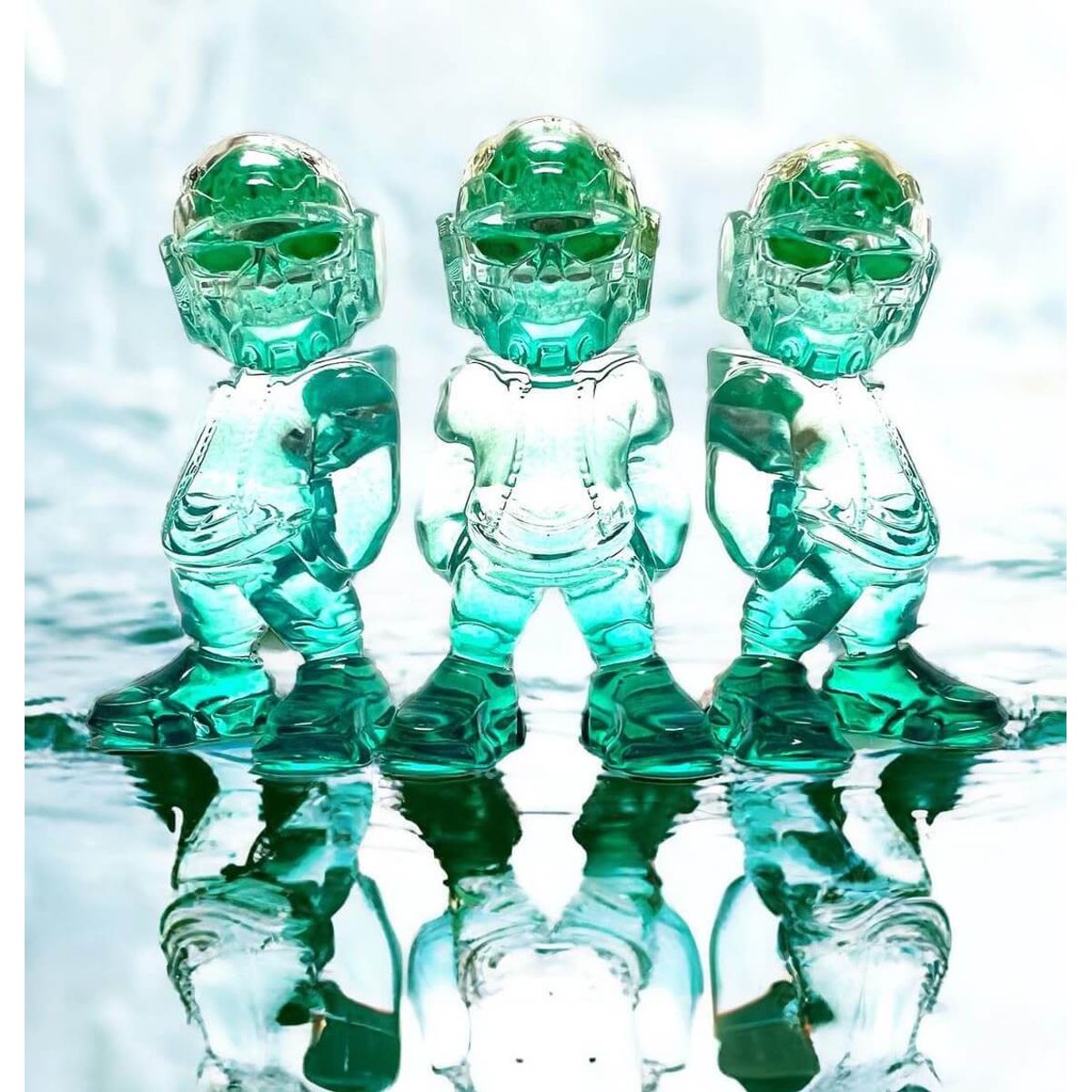 Fade Off Green Cyberskull
