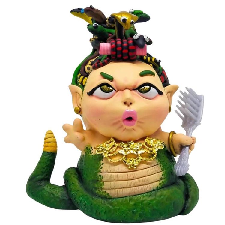 Fatty Bones Medusa by Silviliciouss (Silvia Tampi)