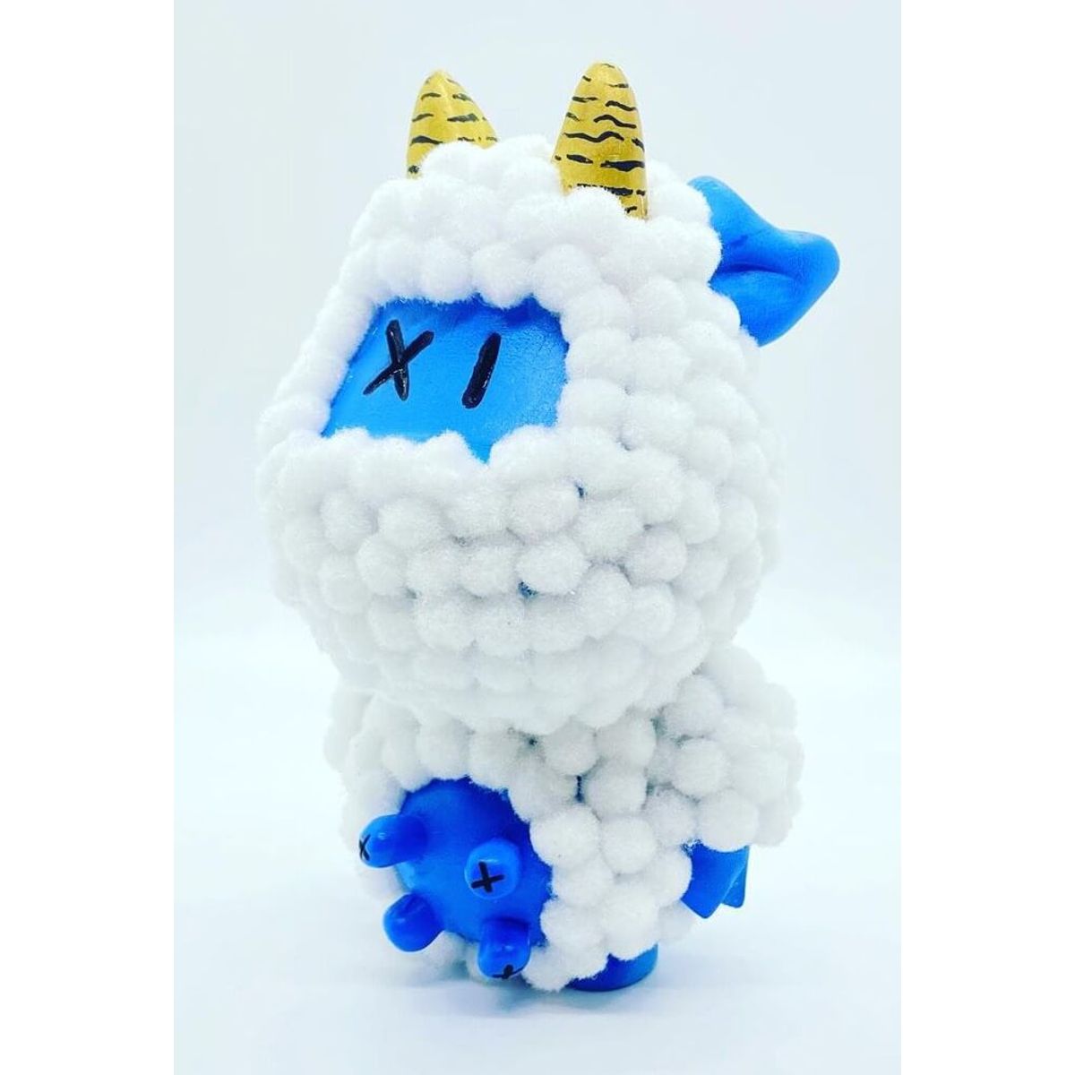 Fluffy Malaleche Yeti