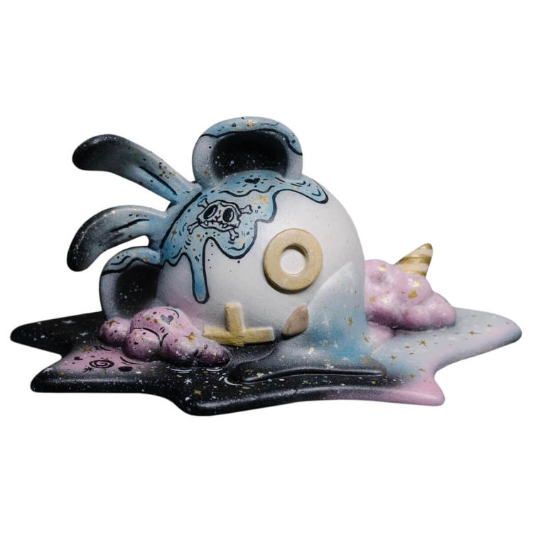 Fluffy Melty XO by The Goodbunny Club