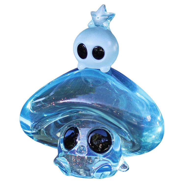 Frostcap (Psilocybē -Starboi - Droplette) by Fluff Riot (Kristy Kitsune)