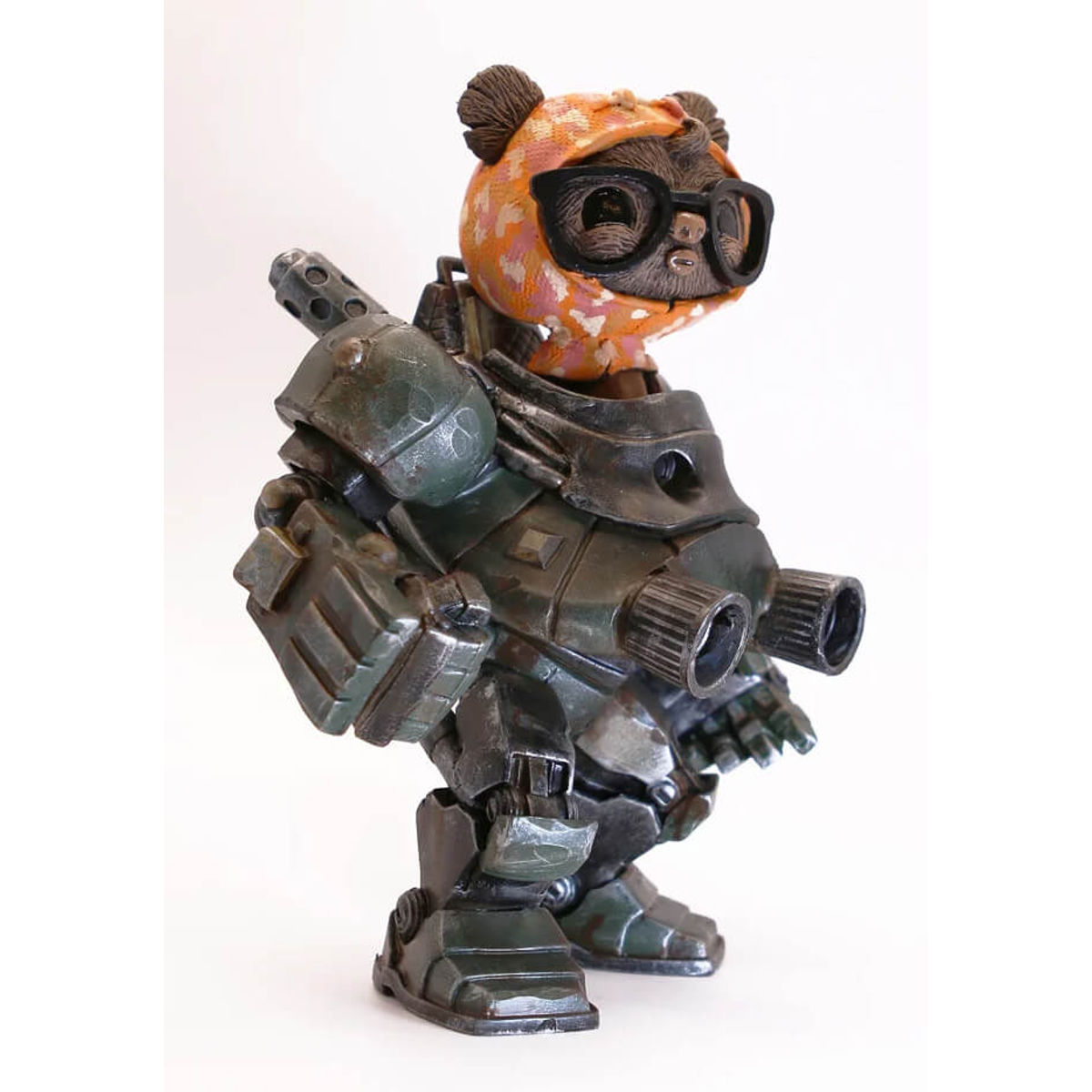 Geekwok & Mech Suit